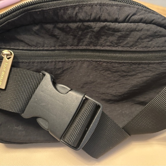 Isaac Mizrahi Belt Bag - Picture 6 of 6